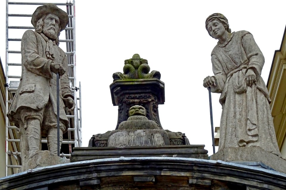 20160917_Beelden2_op_poort_Oude_Bornhof_Zutphen