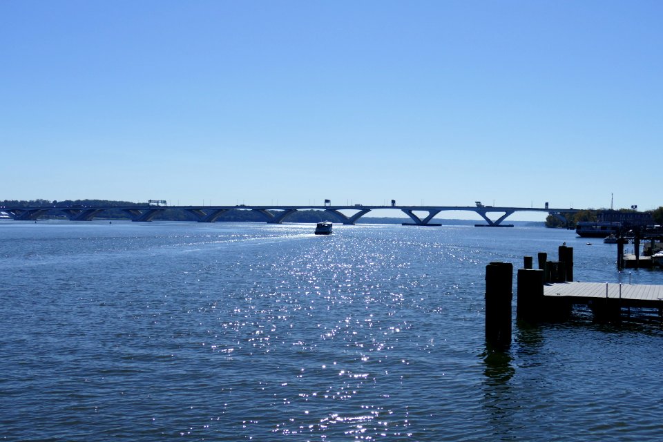 2017.10.27.112830_Bridge_I-495_Potomac_River_Alexandria_Virginia_USA