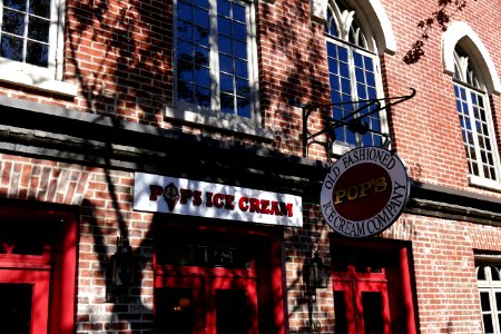 2017.10.27.121112_Pop's_Ice_Cream_King_Street_Alexandria_Virginia_USA