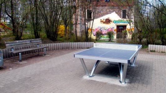 2017_Zauckerode_neue_Tischtennisplatte_am_Oppelschacht