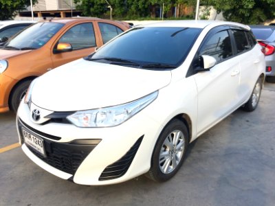 2017-2018_Toyota_Yaris_(XP150)_E_Hatchback_(21-09-2018)_01