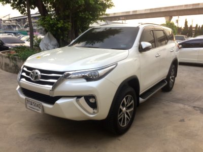 2017-2018_Toyota_Fortuner_(AN160)_2.4_V_SUV_(22-03-2018)_01