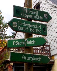 2017_Tharandt_Wanderwegweiser_Gartenstraße