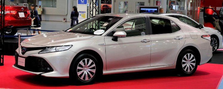 2017_Toyota_Camry_X