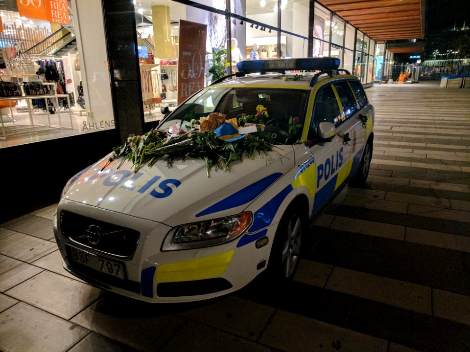 2017_Stockholm_attack_-_2017-04-08_picture_07