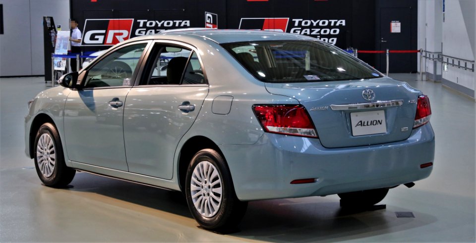 2017_Toyota_Allion_rear