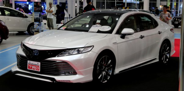 2017_Toyota_Camry_TRD