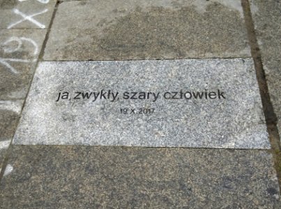 2017_Warszawa_Piotr_Szczęsny_miejsce_pamięci,_tablica