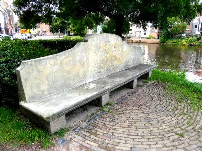 20150819_Oorlogsmonument_herdenkingsbank_Zwolle