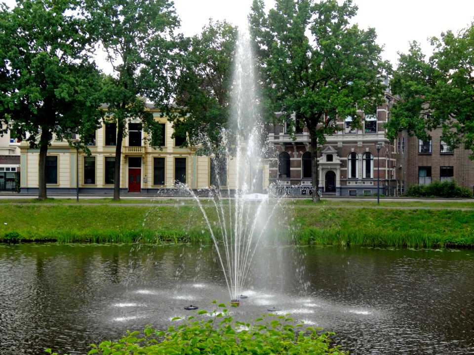 20150819_Fontein_Burgemeester_Van_Roijensingel_Zwolle