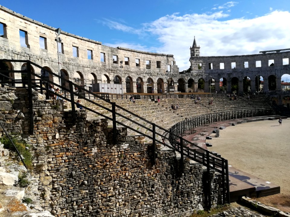 2017_Amphitheatre_(Pula),_interior_56