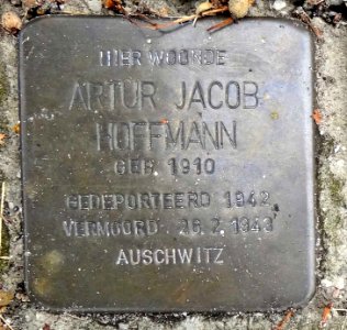 20150907_Stolpersteine_Mussel_Zandtangerweg10_(detail1)