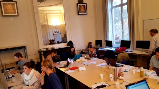 20151113_-_Maastricht_University_-_Autumn_2015_-_meeting_2,_group_1_(4)