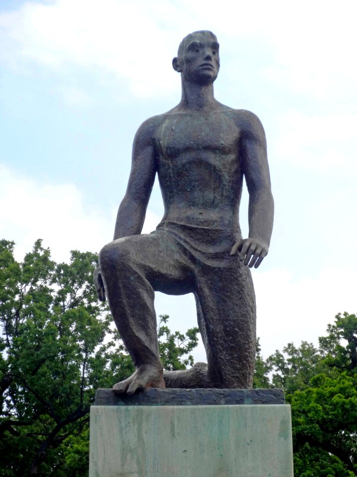 20150819_Oorlogsmonument_detail_door_Titus_Leeser_Zwolle