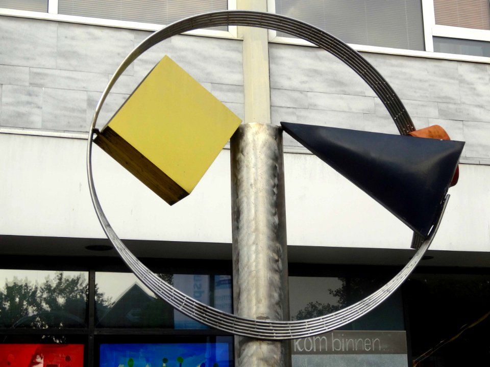 20150819_Verbogen_fietswiel_Egidius_Knops_Meppel