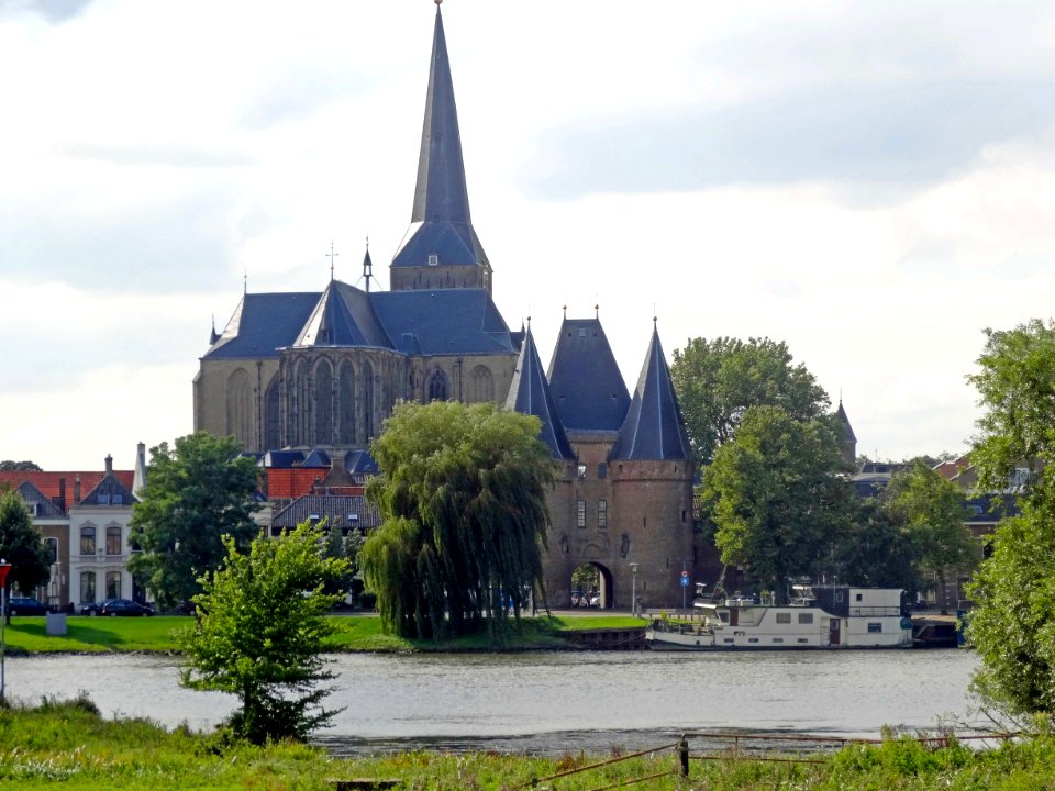 20150909_Zicht_op_Kampen3_met_Bovenkerk_en_Koornmarktspoort
