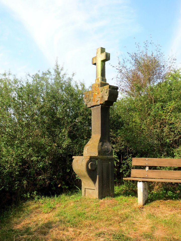 20150813Wegkreuz_Schalkenmehren1
