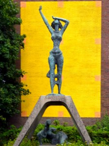 20150617_Monument_voor_de_wederopbouw_door_Titus_Leeser_Zutphen
