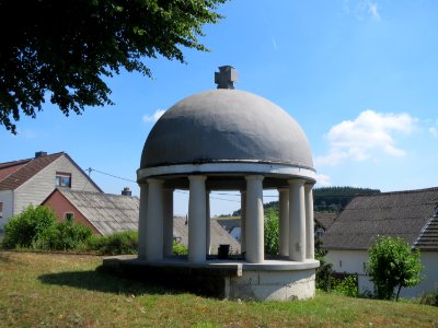 20150811Kriegerdenkmal_Schalkenmehren2