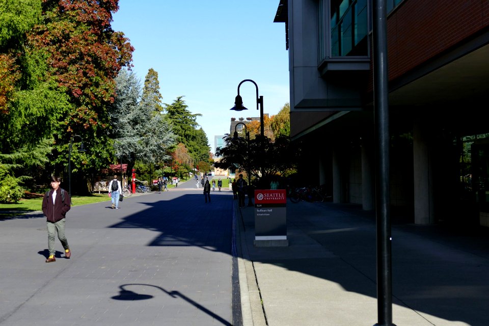 2016.10.12.105954_Sullivan_Hall_Seattle_University_Seattle_Washington_USA