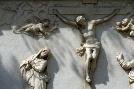 2016.08.18.114558_Crucifix_Rathaus_Oberer_Stadtplatz_Hall_in_Tirol