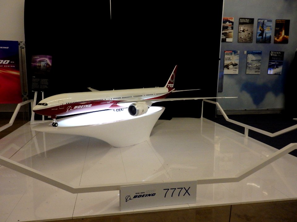 2016.10.13.113139_Boeing_777X_model_Future_of_Flight_Center_&_Boeing_Tour_Everett_Washington