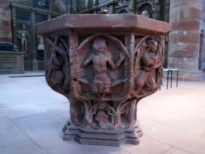 20150503Stiftskirche_St_Arnual09