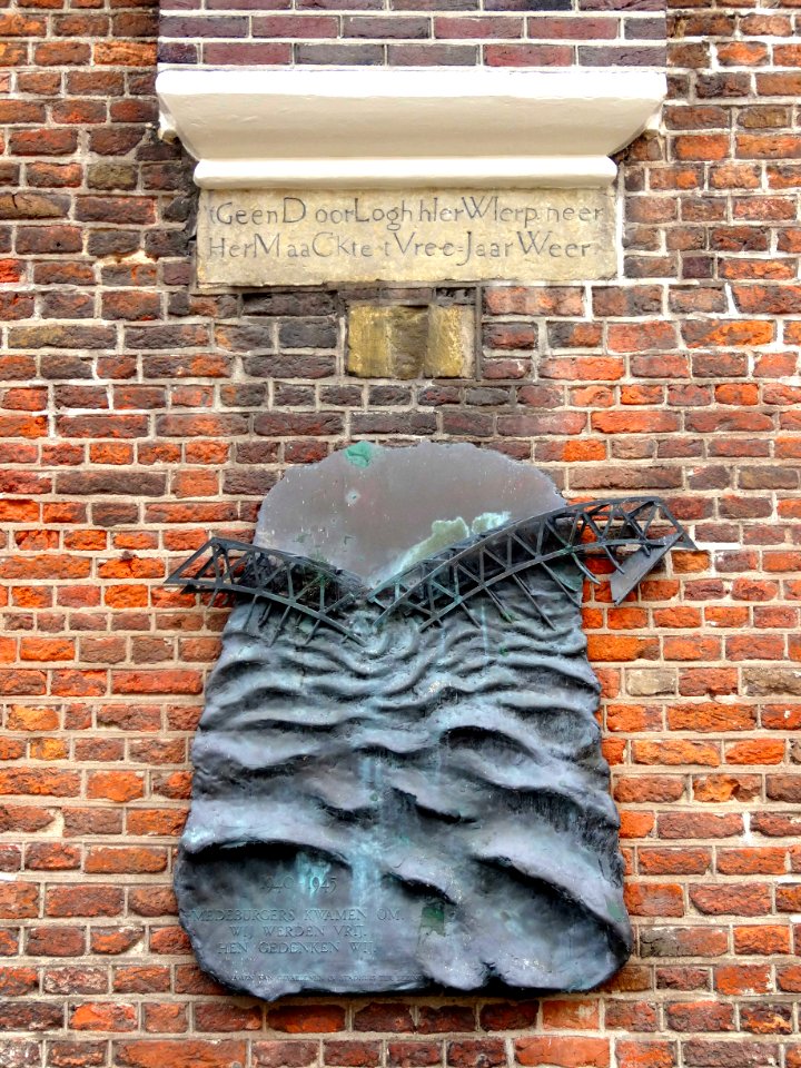 20151027_Oorlogsmonument_door_Lajos_Gyorfi_Hattem