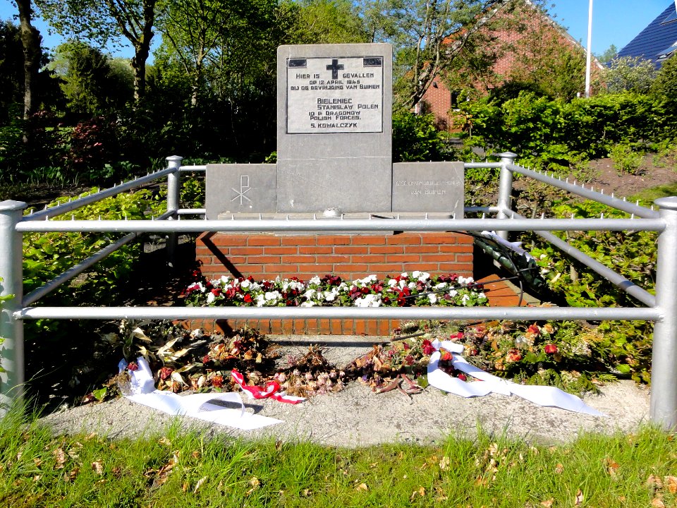 20160509_oorlogsmonument_Stanislaw_Bieleniec_Buinen