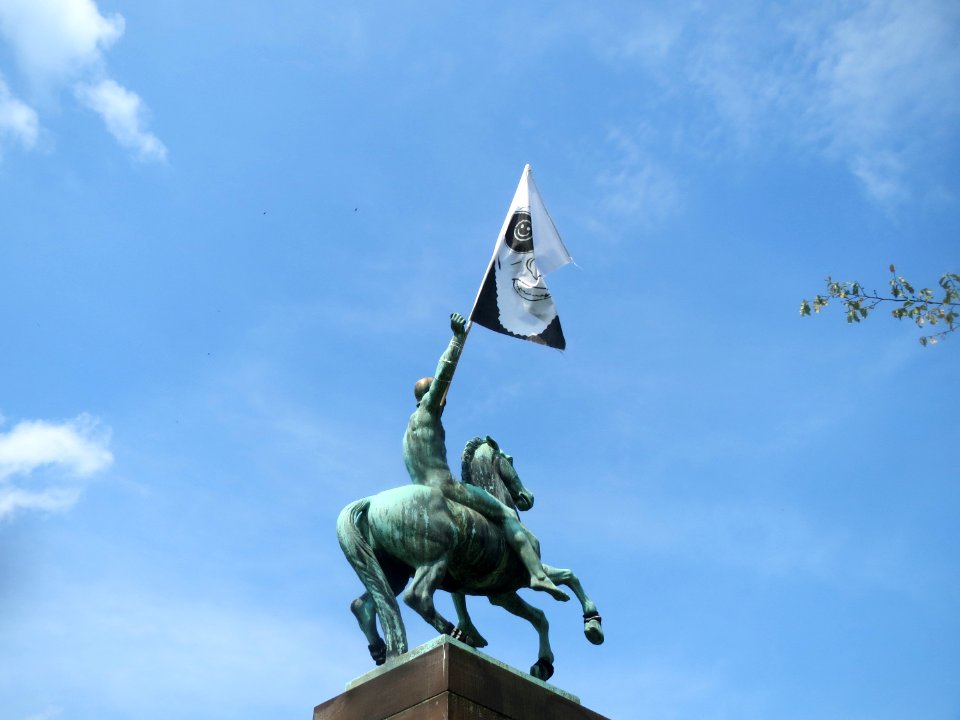20160528Ulanendenkmal_Staden