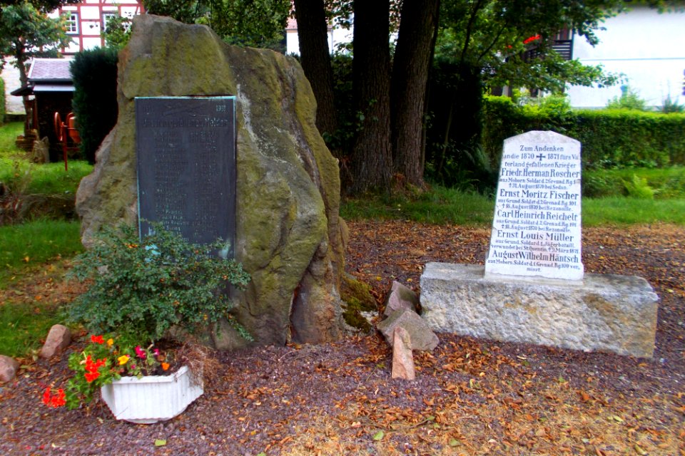 2016_Mohorn_Grund_Denkmal_Krieg_1870_und_1914