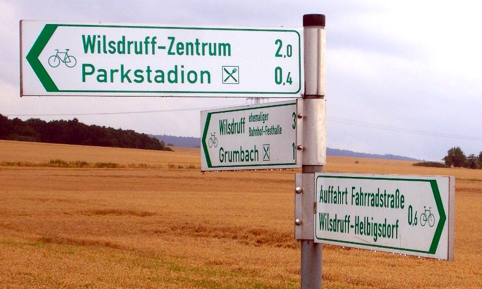 2016_Wilsdruff_Fahrradwegweiser_Abkürzung