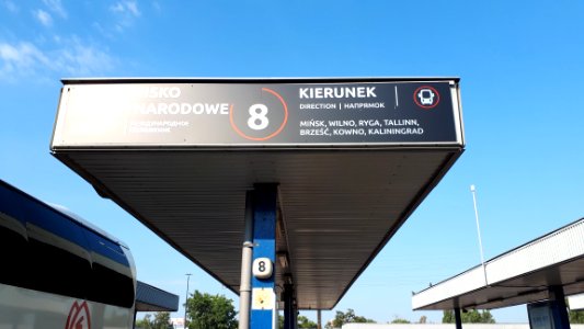 20180810_082456_Warszawa_Zachodnia_bus_station_august_2018