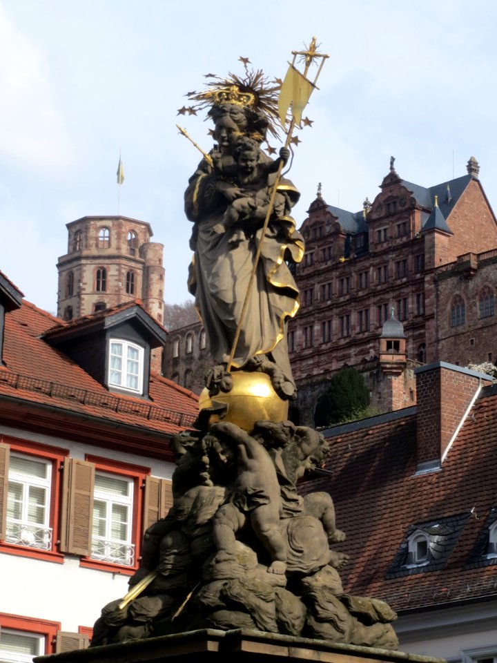 20160408Muttergottesbrunnen_Heidelberg