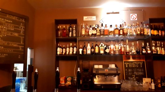 20181204_184125_bar_in_lodz_poland_december_2018