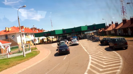20180810_124518_Berastavitsa-Bobrowniki_border_checkpoint