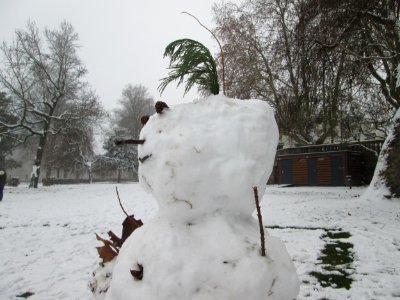 20181216Schneemann_Saarbrücken09