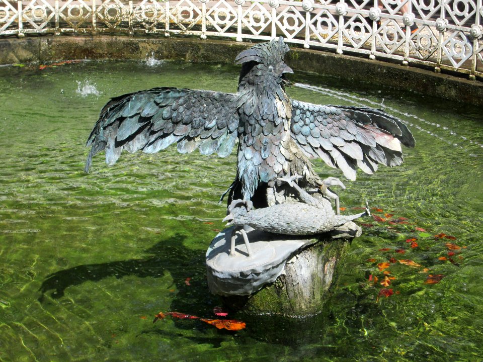 20180826Wasserspeiende_Vögel_Schwetzingen3