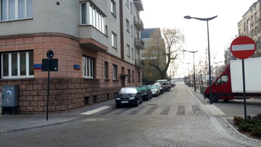 20181206_Knychalskiego_Street_in_Łódź_december_2018