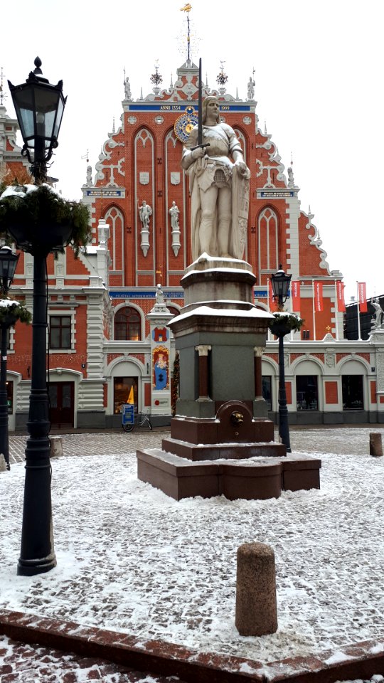 20181223_104848_House_of_Blackheads,_Riga_december_2018