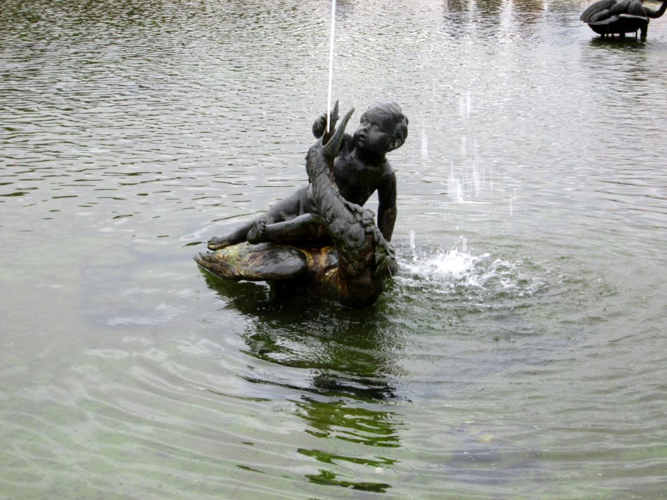20180902Arionbrunnen_Schwetzingen2