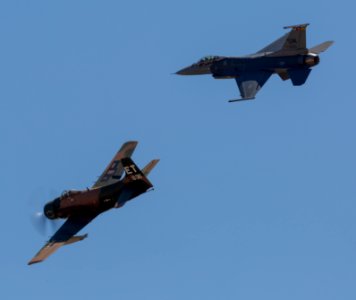 20180512_A-1H_F-16_Formation_Dyess_AFB_Air_Show_2018_7