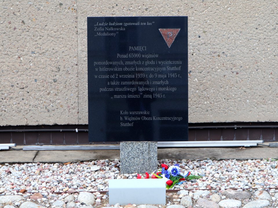 2019_Warszawa_Pawiak,_03