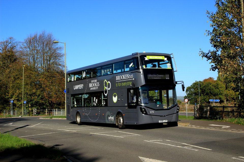 20181022-Oxford-Bus-OX68LLM
