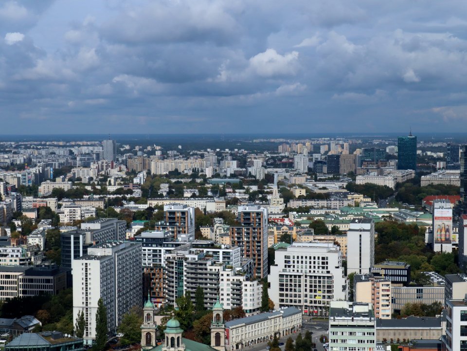 2019_Warszawa_widok_z_PKiN_na_północ,_1