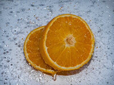 Drop of water fruit high-speed recording photo