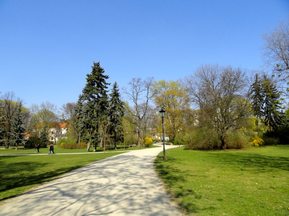 2019_Warszawa_Ogród_Saski,_5