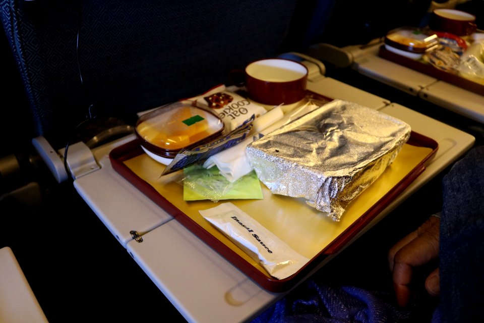 2019-07-20_Breakfast,_Philippine_Airlines_PR116_MNL-YVR_0898