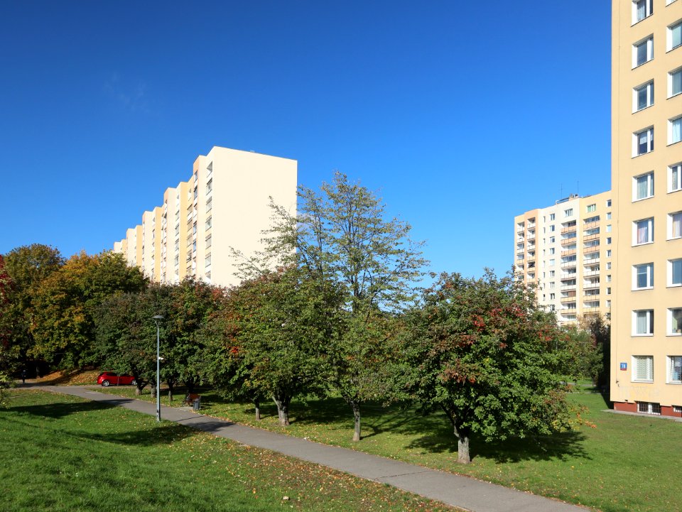 2019_Warszawa_Osiedle_Ostrobramska,_1