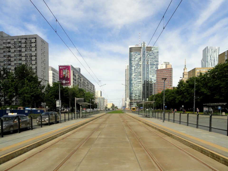 2019_Warszawa_Prosta,_torowisko